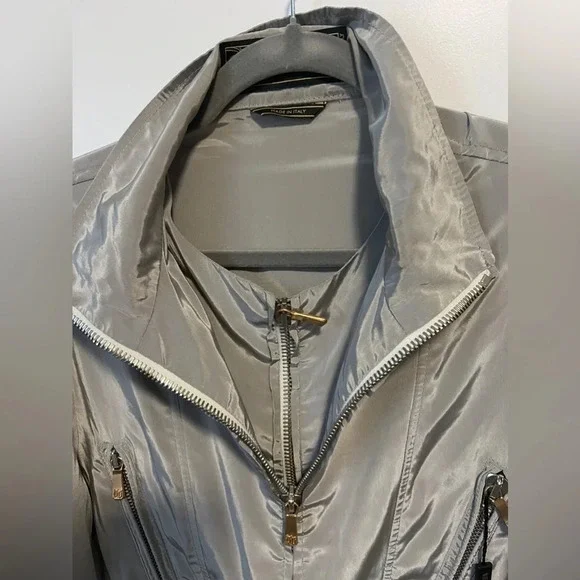 Vintage | Versace  Double Zipper Silver Half-Zip Jacket | Size L (approx) - Picture 5 of 10